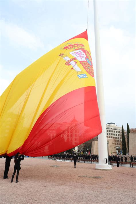 La Policía Nacional Cumple 200 Años Al Servicio De España Objetivo