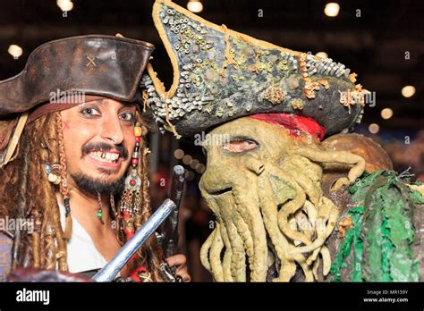 Captain Jack Sparrow Running