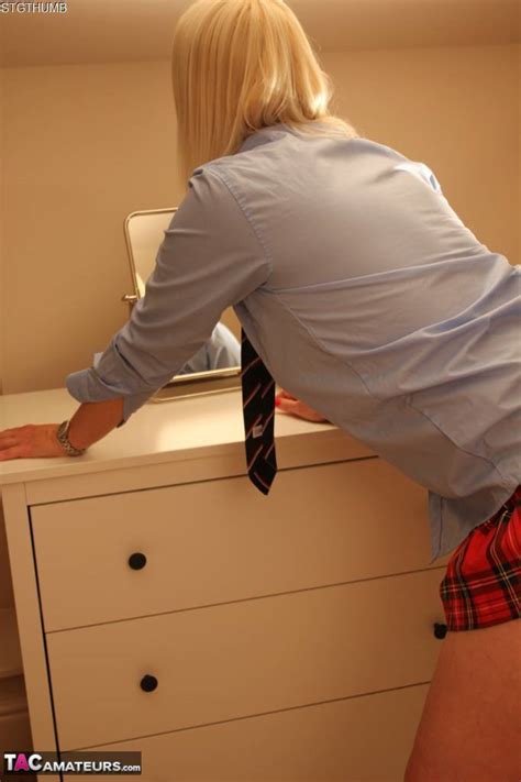 Blonde UK Woman Tracey Lain Takes Off Cotton Underwear Before Licking A Cock CoedCherry