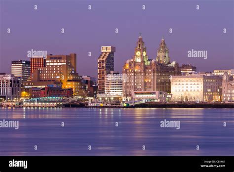 Liverpool Skyline Hi Res Stock Photography And Images Alamy