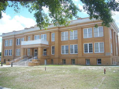 Fellsmere Public School - Wikipedia