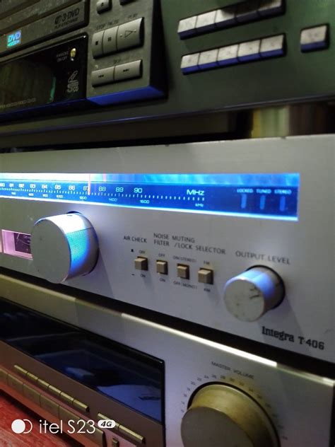 ONKYO FM TUNER, Audio, Soundbars, Speakers & Amplifiers on Carousell