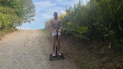 Nelly Furtado Wird F R Nat Rliches Bikini Foto Gefeiert Wohlf Hl Kilos Besenreiser Und Co