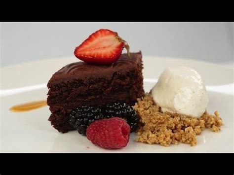 The Art of Plating Cake Like a Pastry Chef | Food How To - YouTube