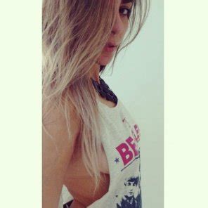 The Beatles Shirt Sideboob Porn Pic