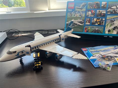 LEGO City 7893 samolot pasażerski - 14165752397 - oficjalne archiwum ...