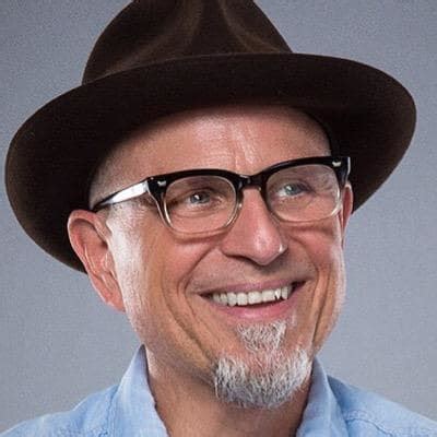Bobcat Goldthwait - Bio, Career, Age, Net Worth, Height, Facts