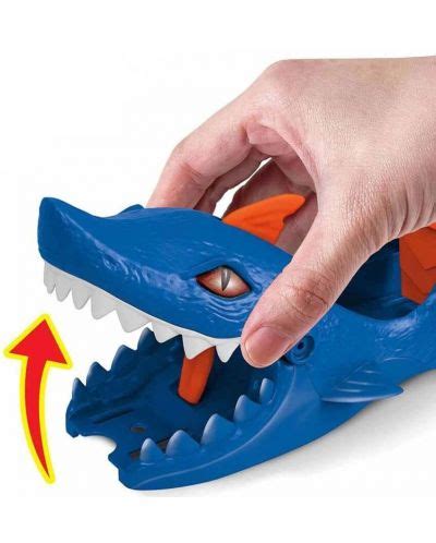 Игрален комплект Hot Wheels City Изстрелвачка с количка Акула Отлична цена Ozone bg