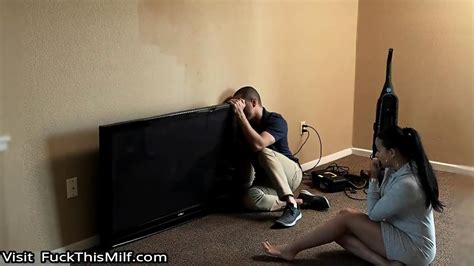 Curvy Latina Wife Cheats On Her Husband With The Cable Guy Raissa Conte