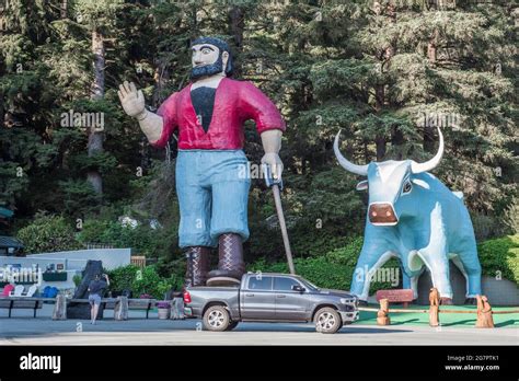 A Giant Statue Of Paul Bunyan And Babe The Blue Ox At Trees Of Mystery A Roadside Tourist