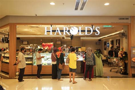 Lotus S Indera Mahkota Harolds Bread