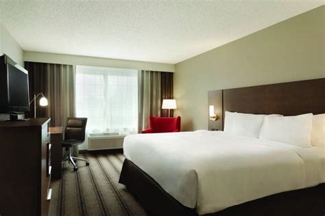 Park Sleep Fly Indianapolis Airport Hotels With Free Parking & Shuttle