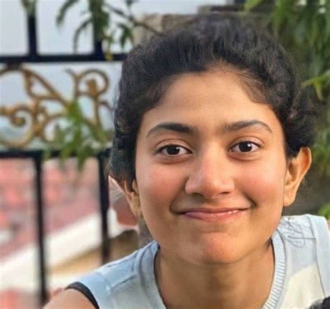 Sai Pallavi At Fida Movie Interview Photos Artofit