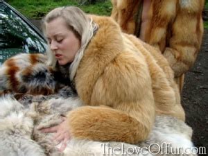 Horny Dude In A Fox Fur Coat Drilling Hard XXX Dessert Picture