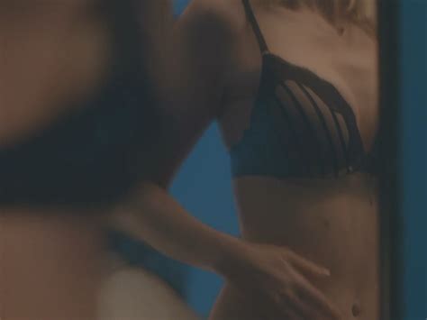 Nude Video Celebs Movie Body Electric