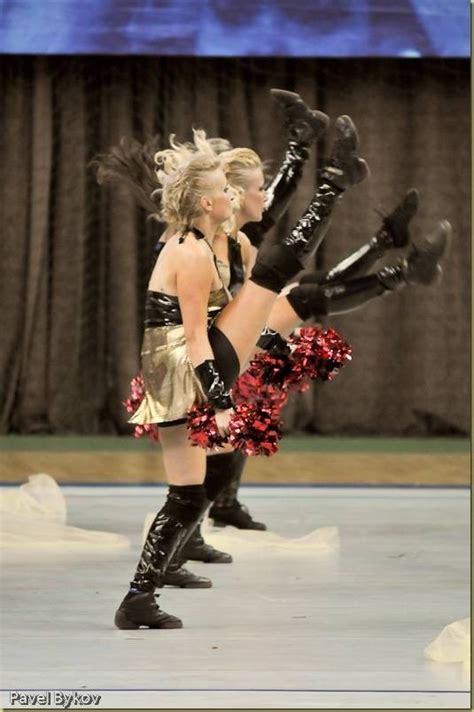 Девушки-чирлидерши (115 фото)