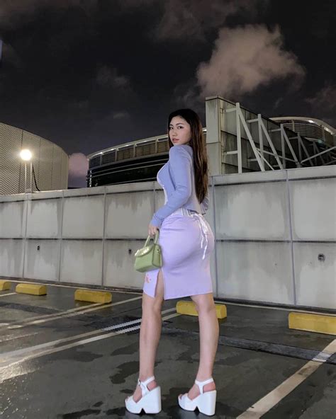 Hot Singaporean And Malaysian Girls To Follow On Instagram Season 1 Sexy For You