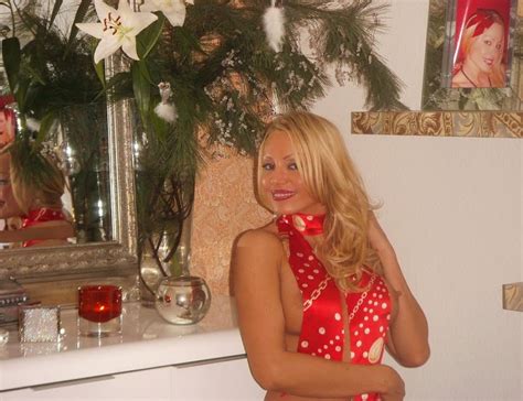 Russian Hot Wife Dasha Karpova Dasha Porn Pic