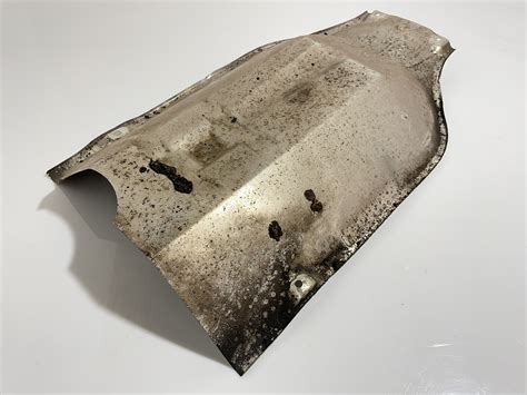 shielding exhaust system middle