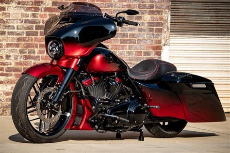 Custom Harley Davidson Street Glide Hides A 2000cc Heart Under Its Hot Rod Guise