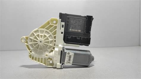 MOTORIC PODIZACA STAKLA VW PASSAT B6 05 10 1K0959702AC