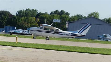 N3311S CESSNA 210J CENTURION 21059111 A39C12 EAA AVIATION Flickr