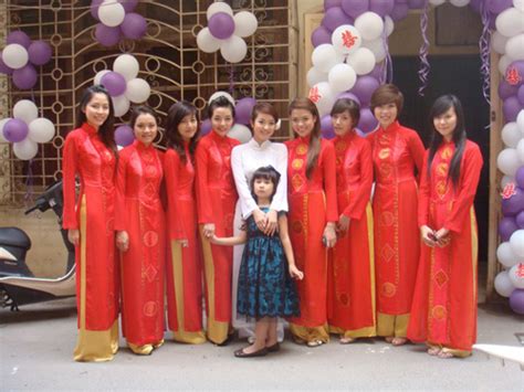 Hot girl Mi Vân sắp lên xe hoa