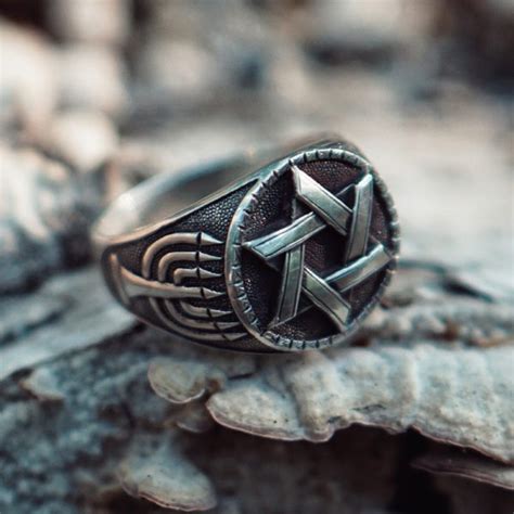 Knights Templar Ring ⋆ Buy online - $245 ⋆ Silver ring (crosses and shield)