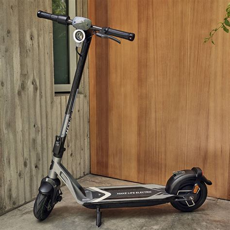 NIU KQi Air Carbon Fiber Electric Scooter Lightweight Scooter NIU