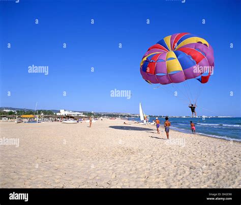 Parascending Ride Hi Res Stock Photography And Images Alamy