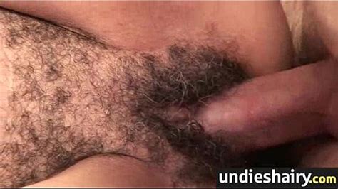 Hairy Pussy Babe Gets Big Cock Blowjob And Fuck XNXX