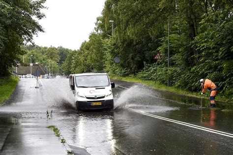 DMI Advarer Kraftig Regn Og Skybrud Rammer Danmark I Nat BT Vejret