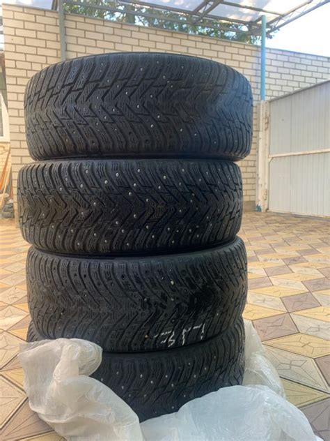 Шины зимние шипованные Nokian 215/55 R17 на Toyota Camry (XV50), KIA K5 ...