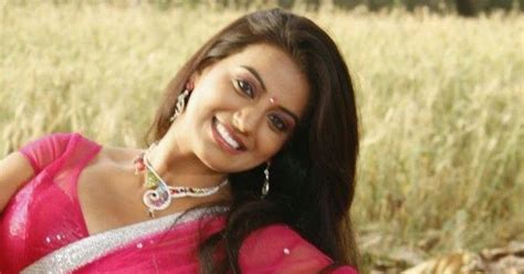 Actress Juhi Hot Sexy Saree Pics Navel Show FILM ACTRESS PLUS