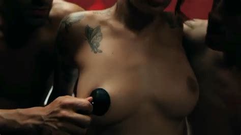 Nude Video Celebs Natalia Paris Nude Hotel Room