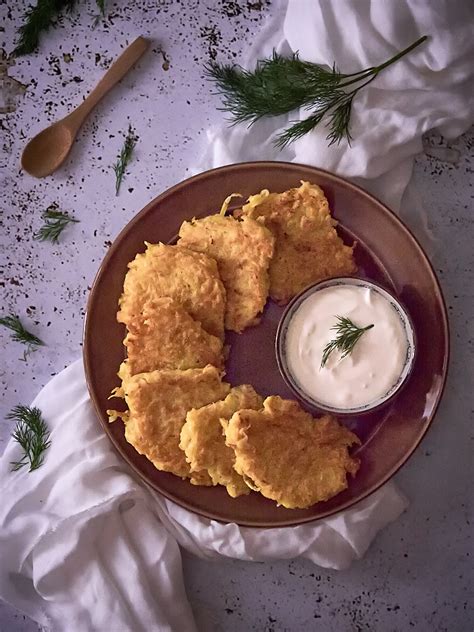 Latkes O Tortitas De Patata Fritas Cocido De Sopa