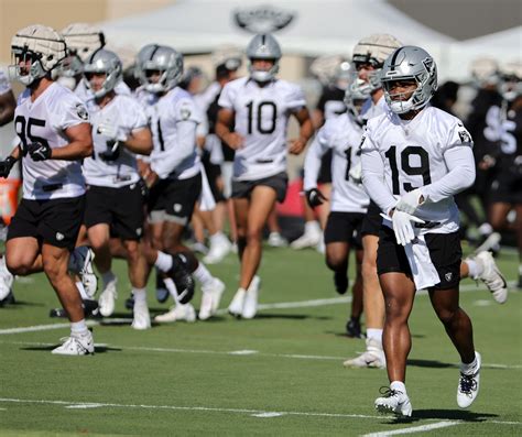 This Analysis Explains The Current Oakland Raiders Rb Depth Chart For This Week - RYZE Superfoods