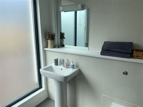 SHOREDITCH — Inn Town Model and Creative Apartments