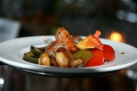 Banco De Imagens Restaurante Prato Refeição Comida Cozinhando