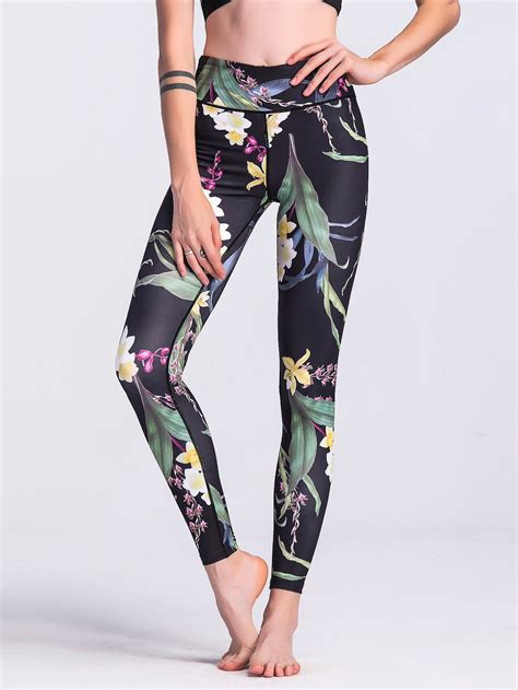 Floral Print Leggings | Slimming leggings, Sportswear women, Active ...