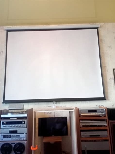 Музыкальная консоль из старого буфета