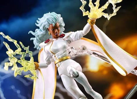 FREE LOCAL COURIER DELIVERY SALE IN STOCK LAST SET VERY HOT RARE Medicom MAFEX Storm