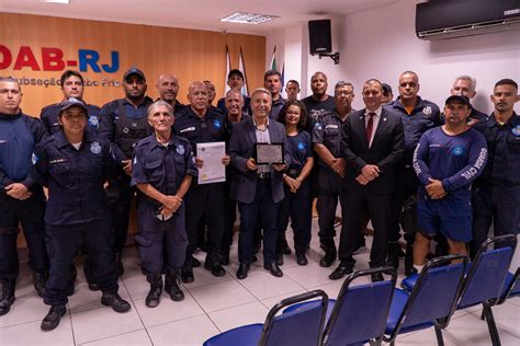 Guarda Municipal de Cabo Frio é homenageada pela OAB Nossa Rádio FM