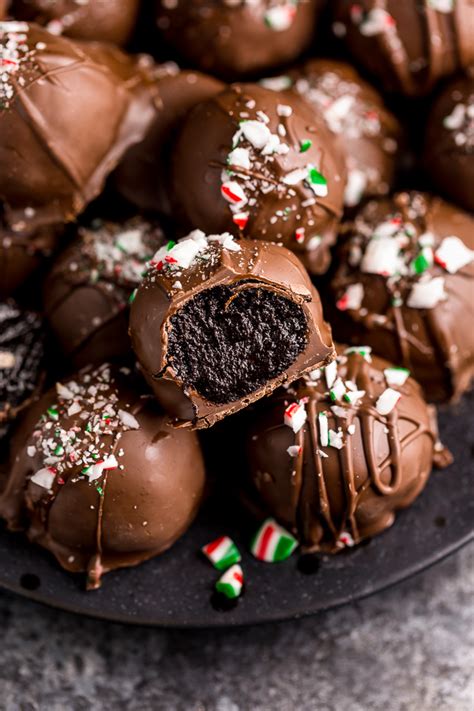 Easy Peppermint Oreo Truffles Recipe Baker By Nature