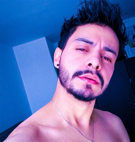 Dylan Borbon Cam Model Free Live Sex Show Chat Stripchat