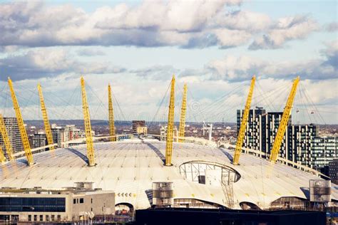 Cityscape of the O2 Arena in London with Sunshine Editorial Stock Image ...