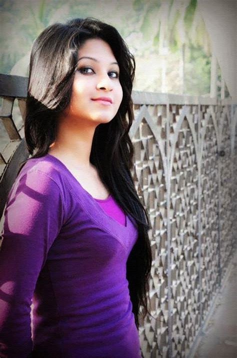 Bangaldeshi Hot Model Actress Orchita Sporshia Lovely Girls Photo