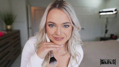 Blonde Beauty Alexis Kay Gets Down And Dirty With Charles Dera Photos