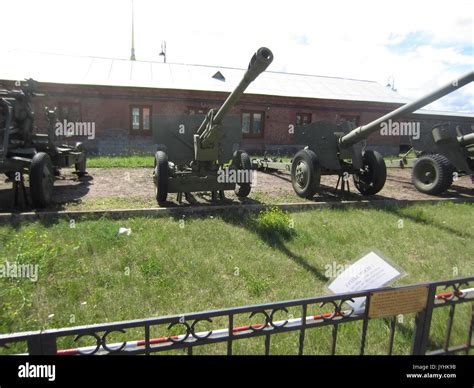 Mm Divisional Gun M Zis Stock Photo Alamy