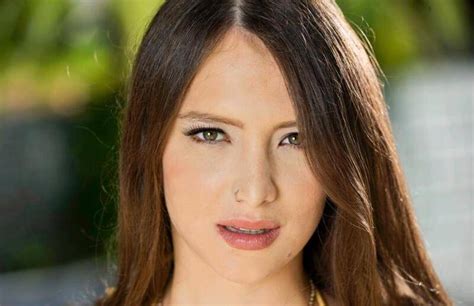 Izzy Lush Videos On SexyPorn SxyPrn Porn Latest